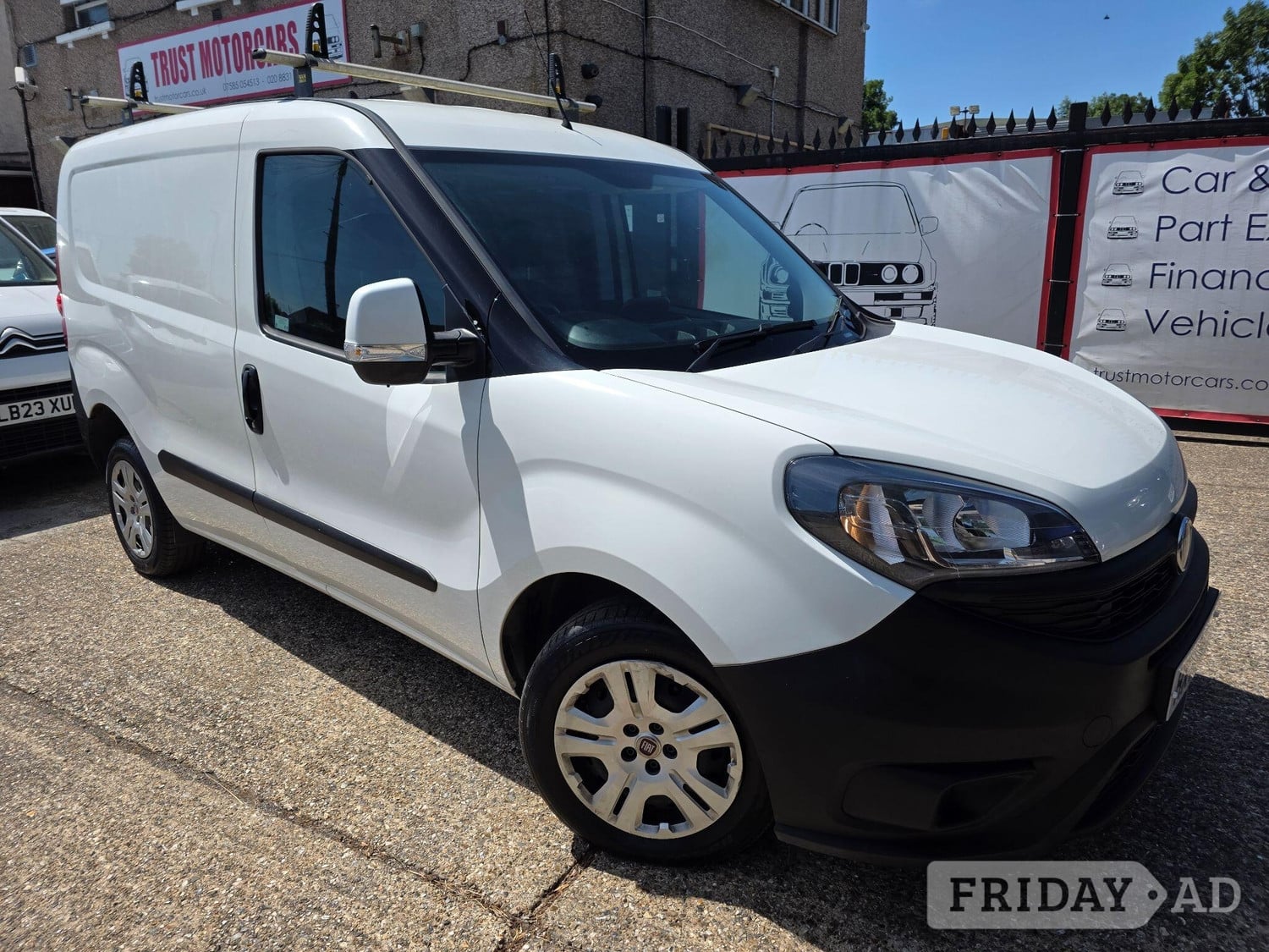 Fiat Doblo 2022 in Hounslow