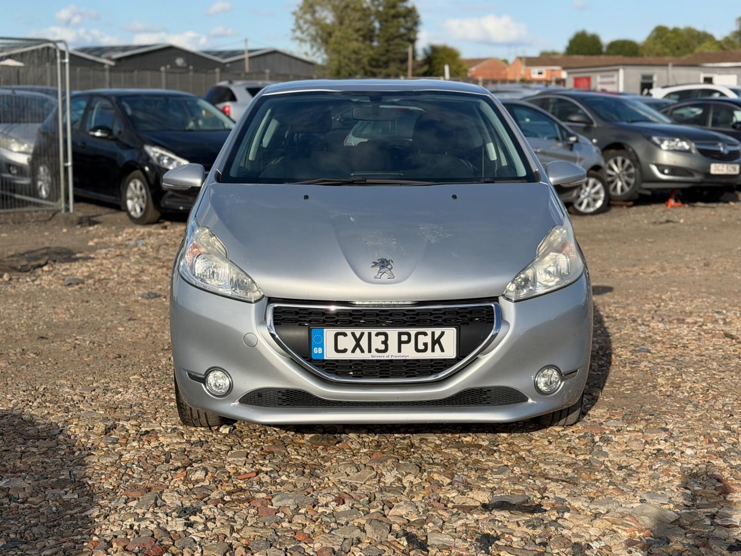 Peugeot 208 2013 - Cars
