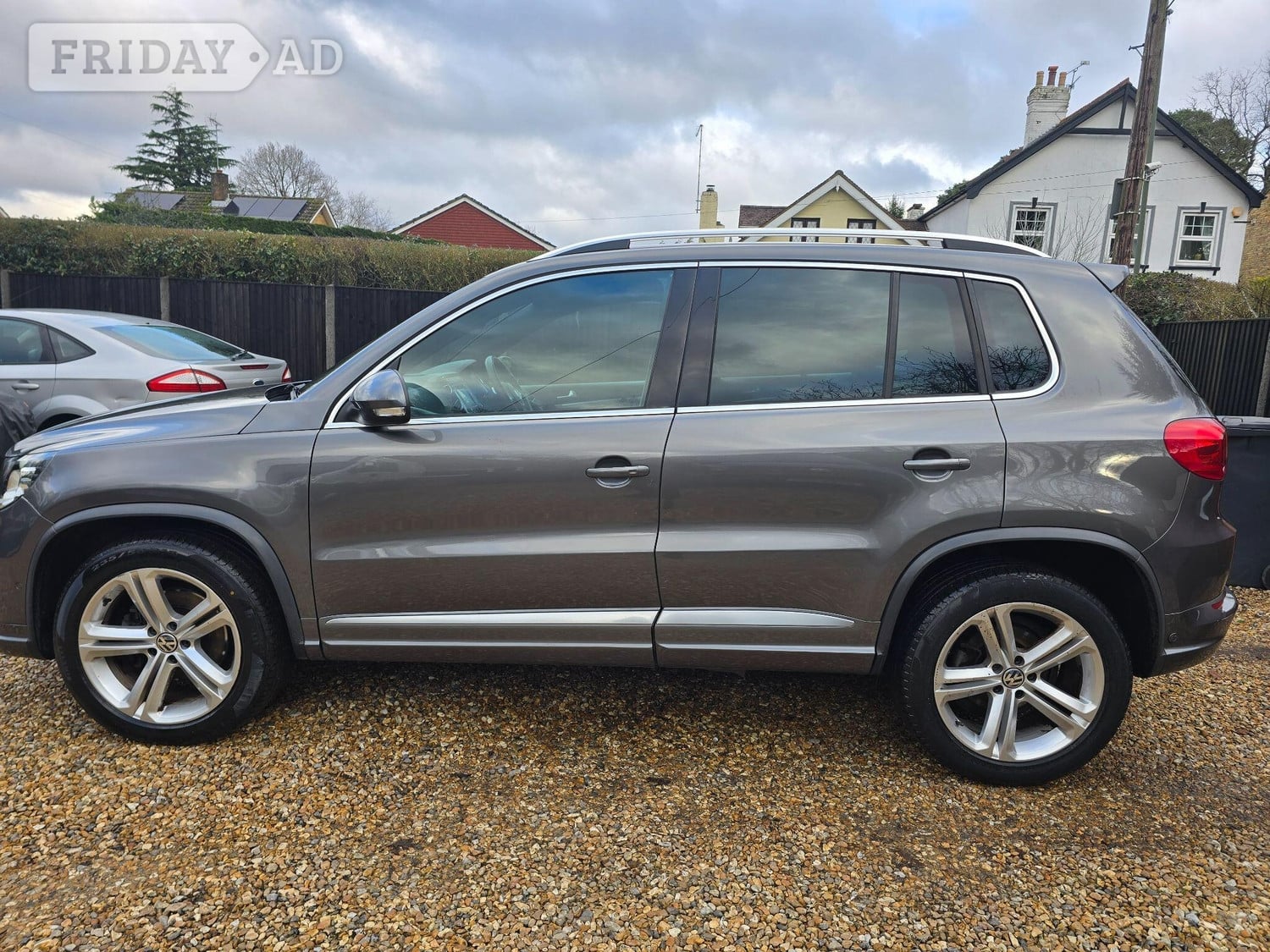 [ berth ]Volkswagen Tiguan