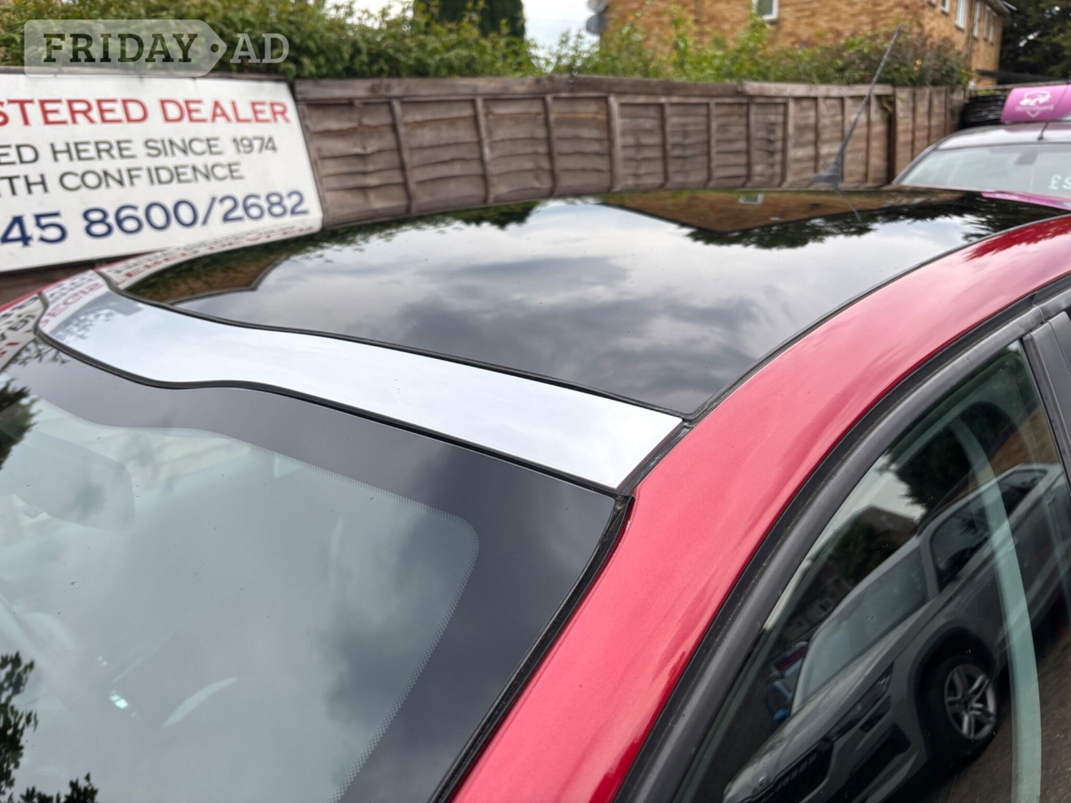 Peugeot 208 2014 - Cars in Hayes