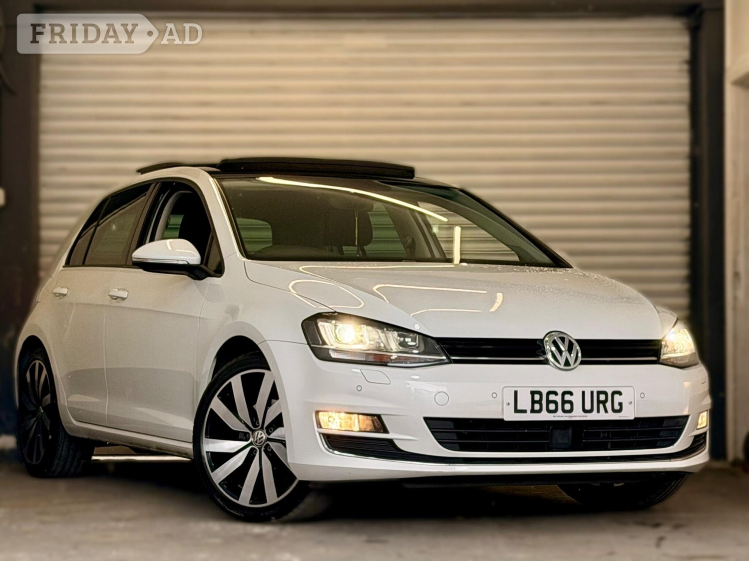Volkswagen Golf 2017 - Cars