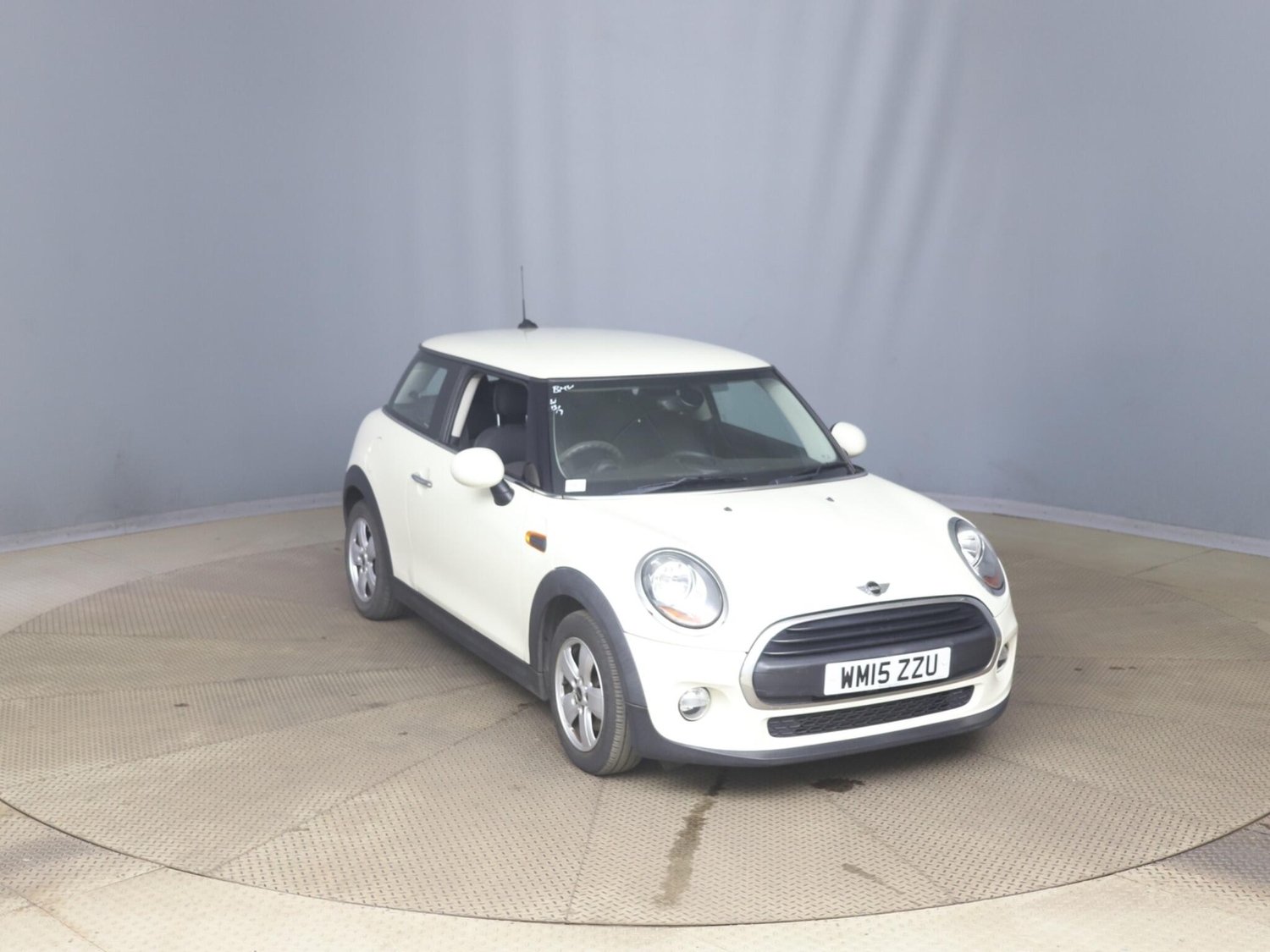 Mini Hatch 2015 in Birmingham