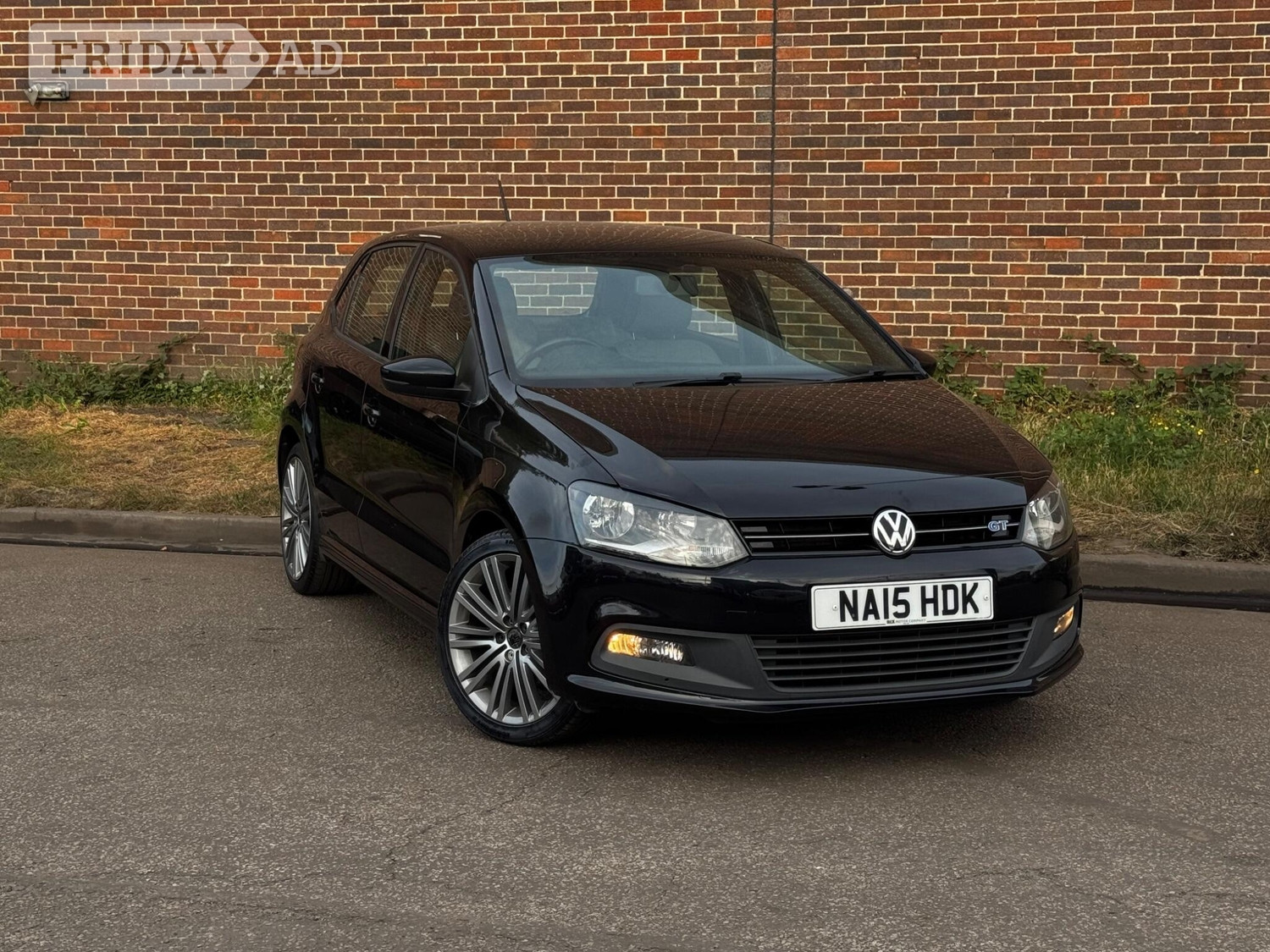 Volkswagen Polo 2015 - Cars in Leeds