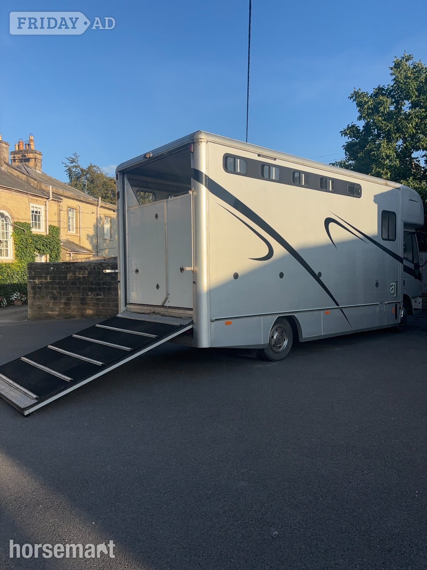 AJ Horseboxes  Bedale