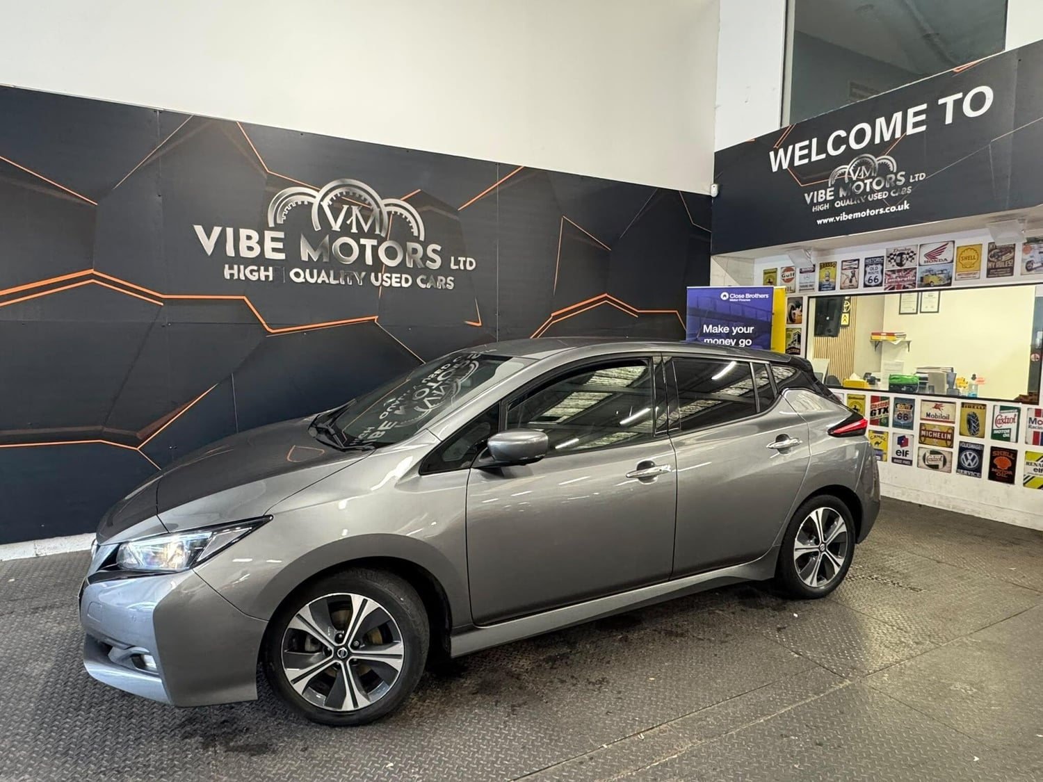 [ berth ]Nissan LEAF