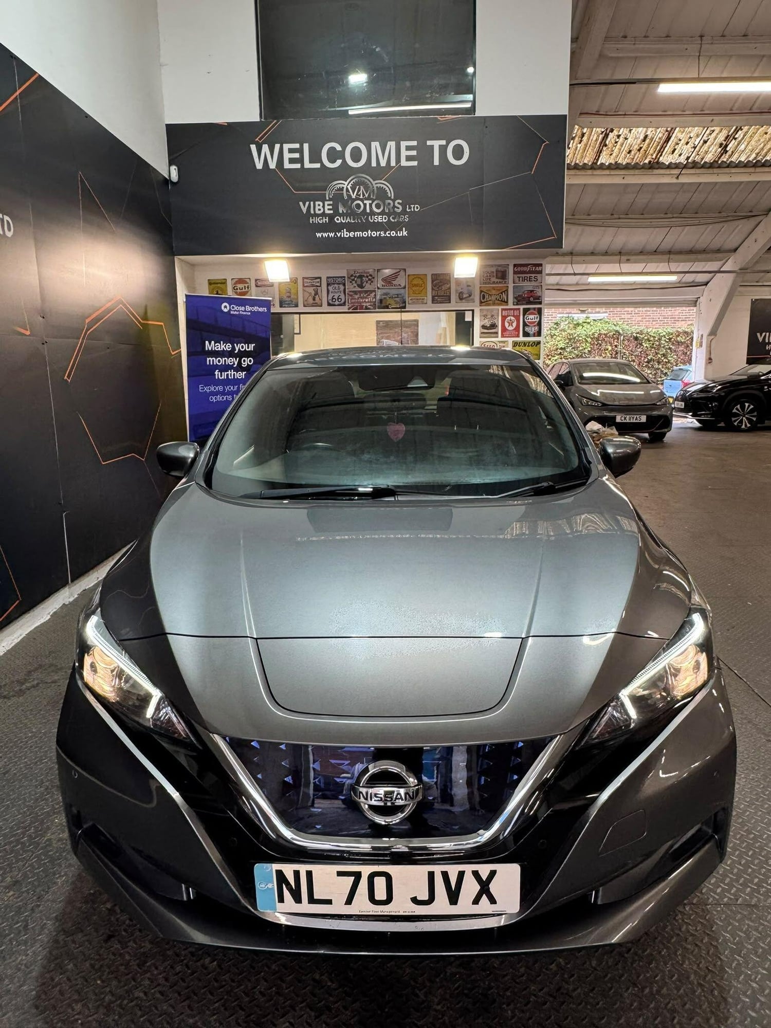 Nissan LEAF 2020 - Cars