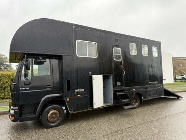 Priory Stud Horseboxes  Banbury