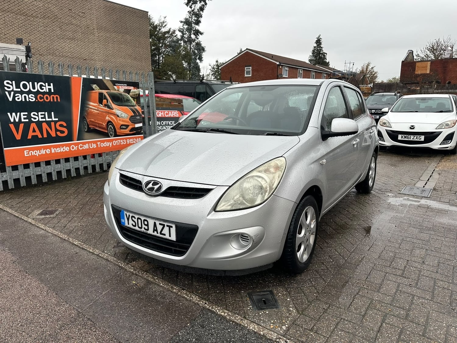 Hyundai i20 Slough