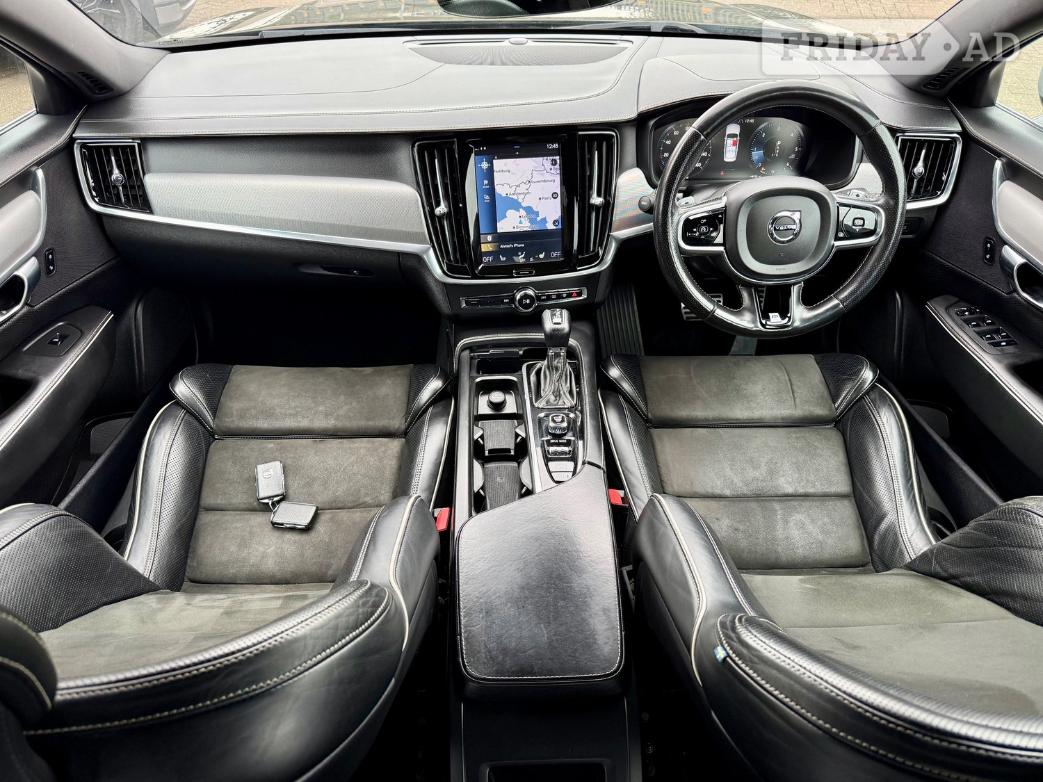 [ berth ]Volvo S90