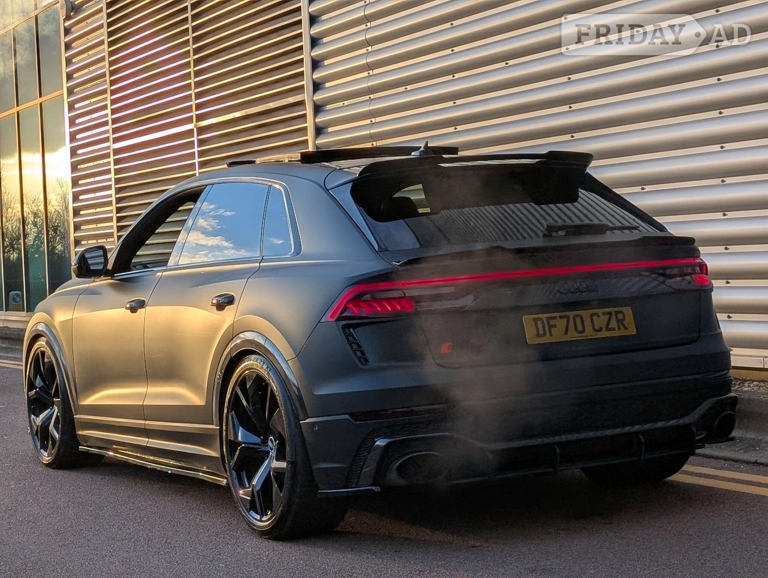 [ berth ]Audi RS Q8