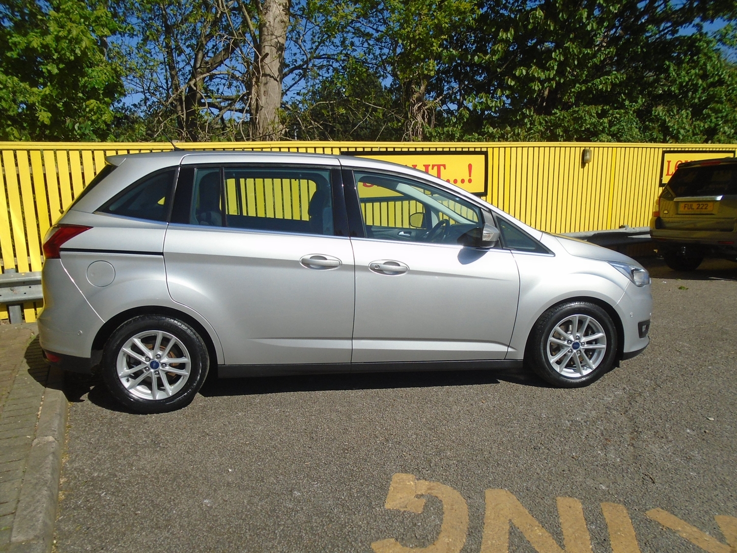 Ford Grand C-MAX 2016 - Cars