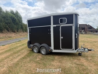 Ifor Williams HB511  Horse Trailer