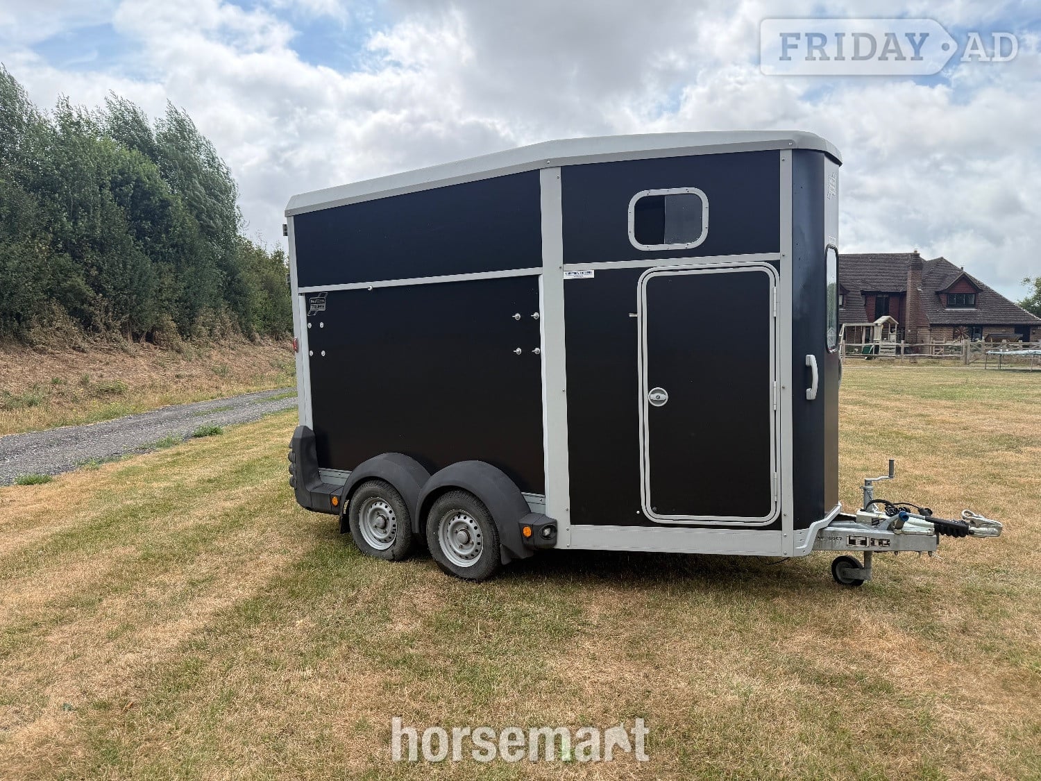 Ifor Williams HB511  Horse Trailer in Steyning