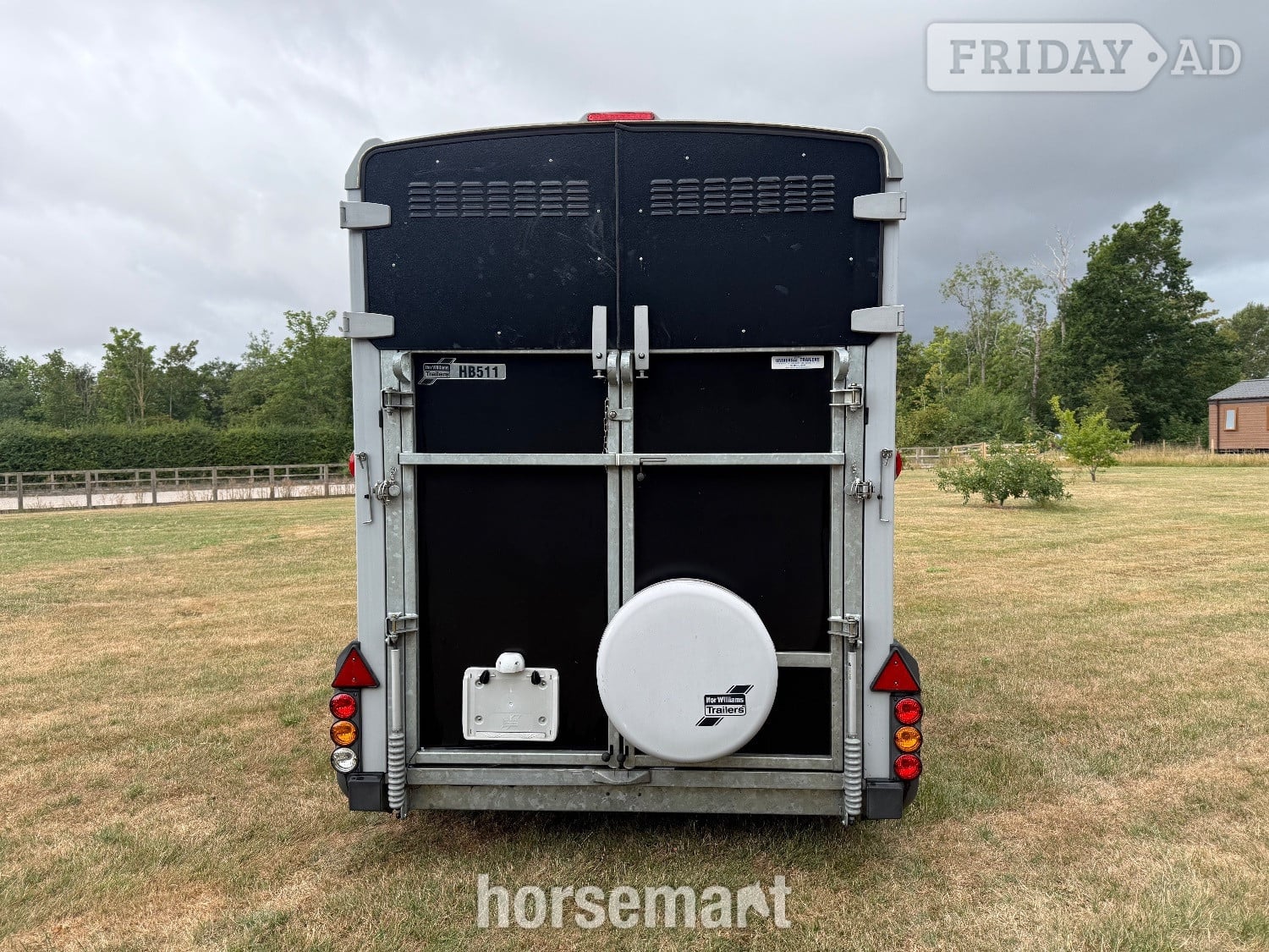 Ifor Williams HB511  Horse Trailer - Trailers & Horseboxes in Steyning