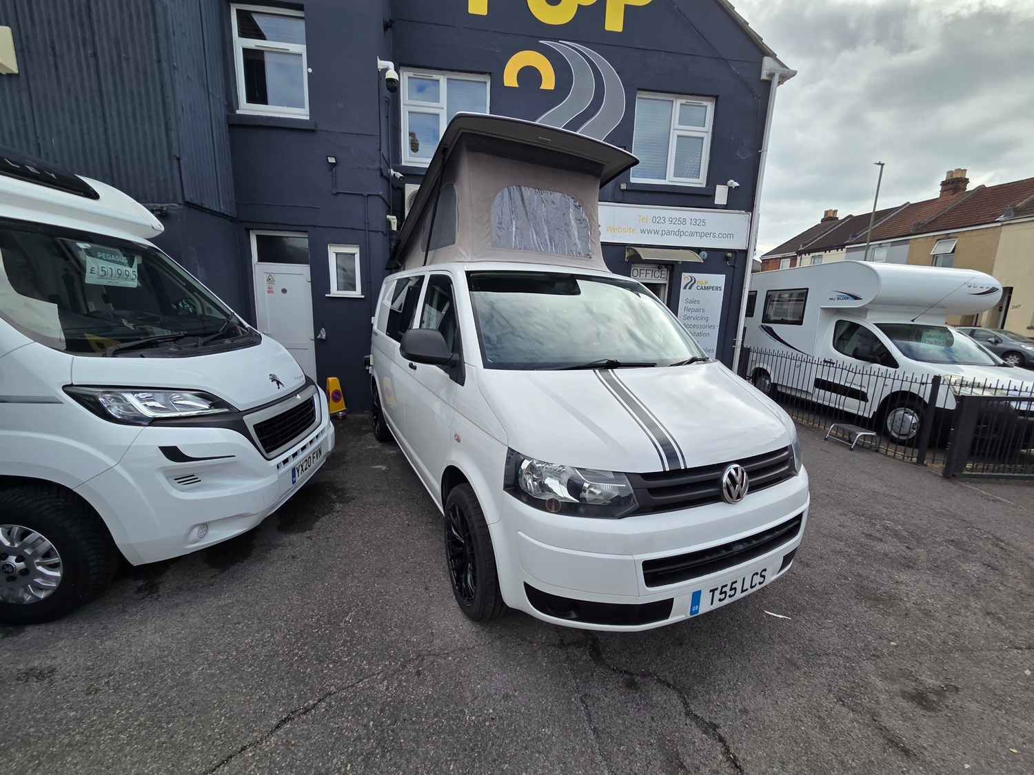 [ berth ]Volkswagen Campervan