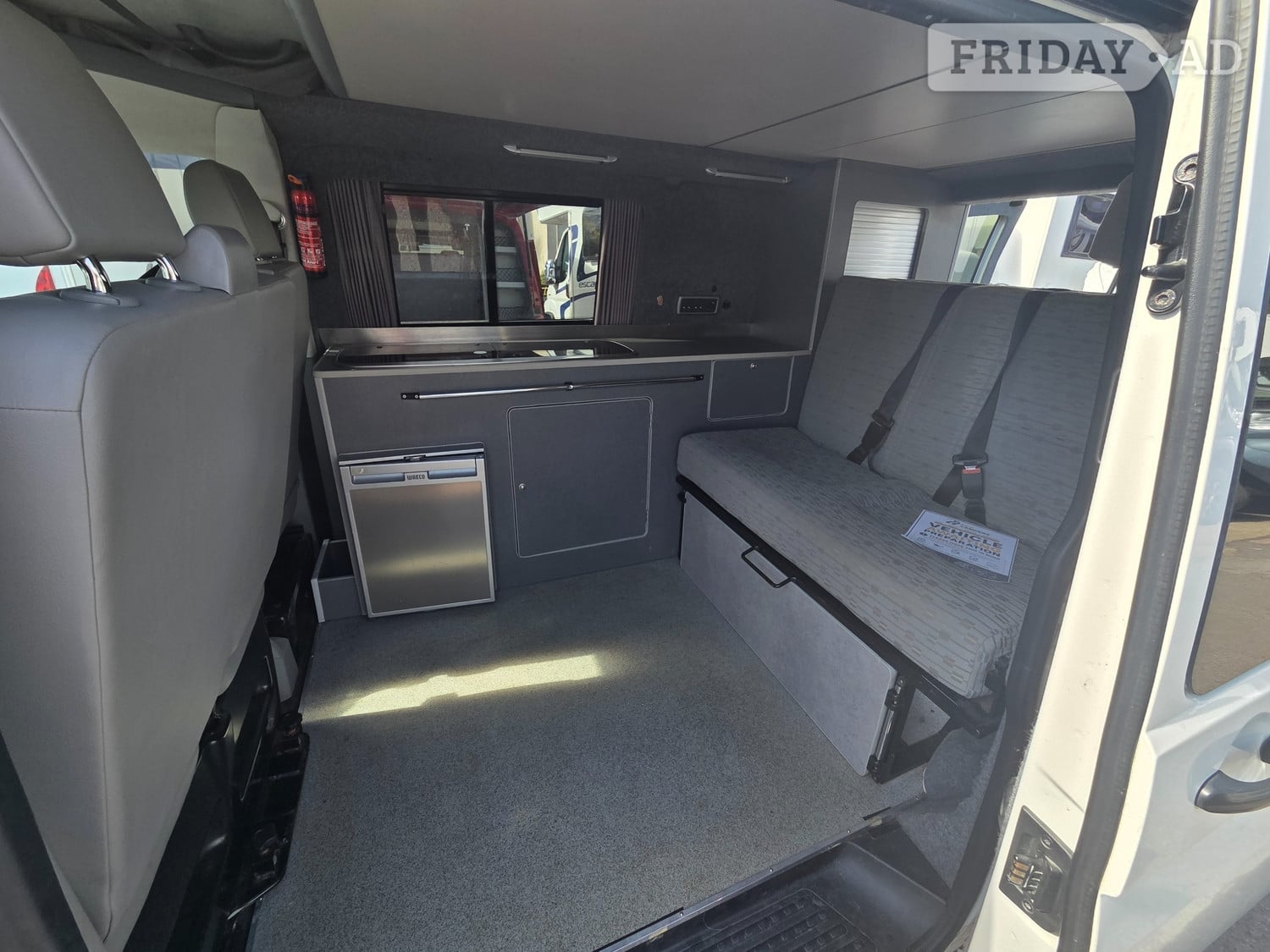 [ berth ]Volkswagen Campervan