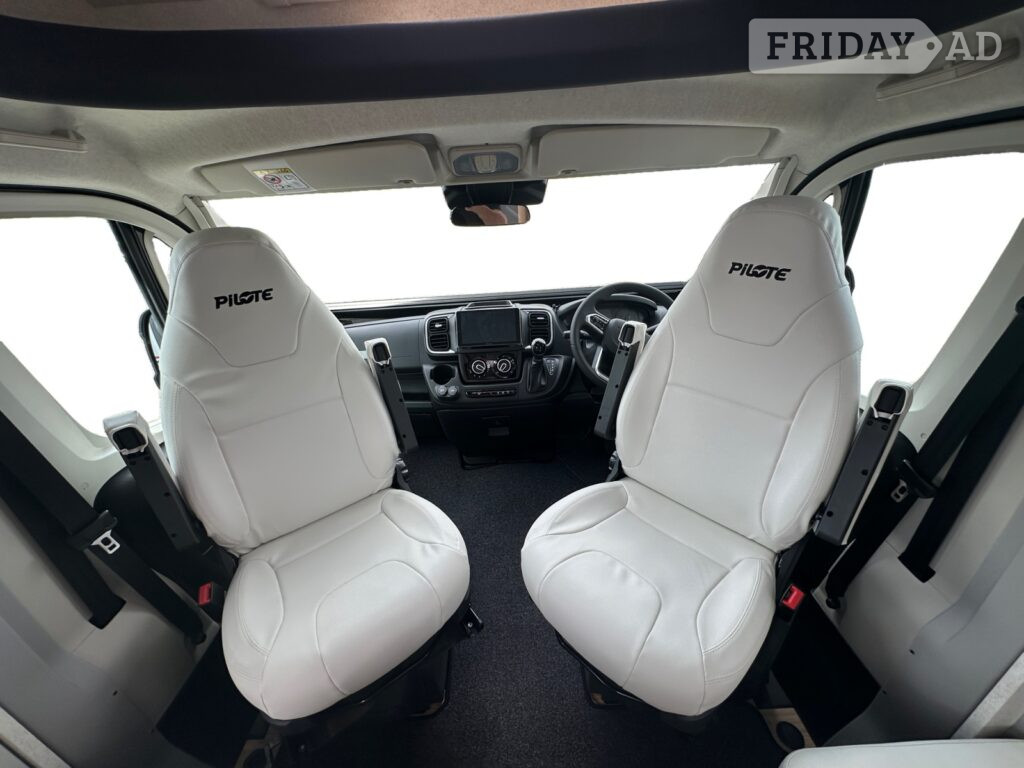 Pilote Pacific P690D Evidence Llanelli
