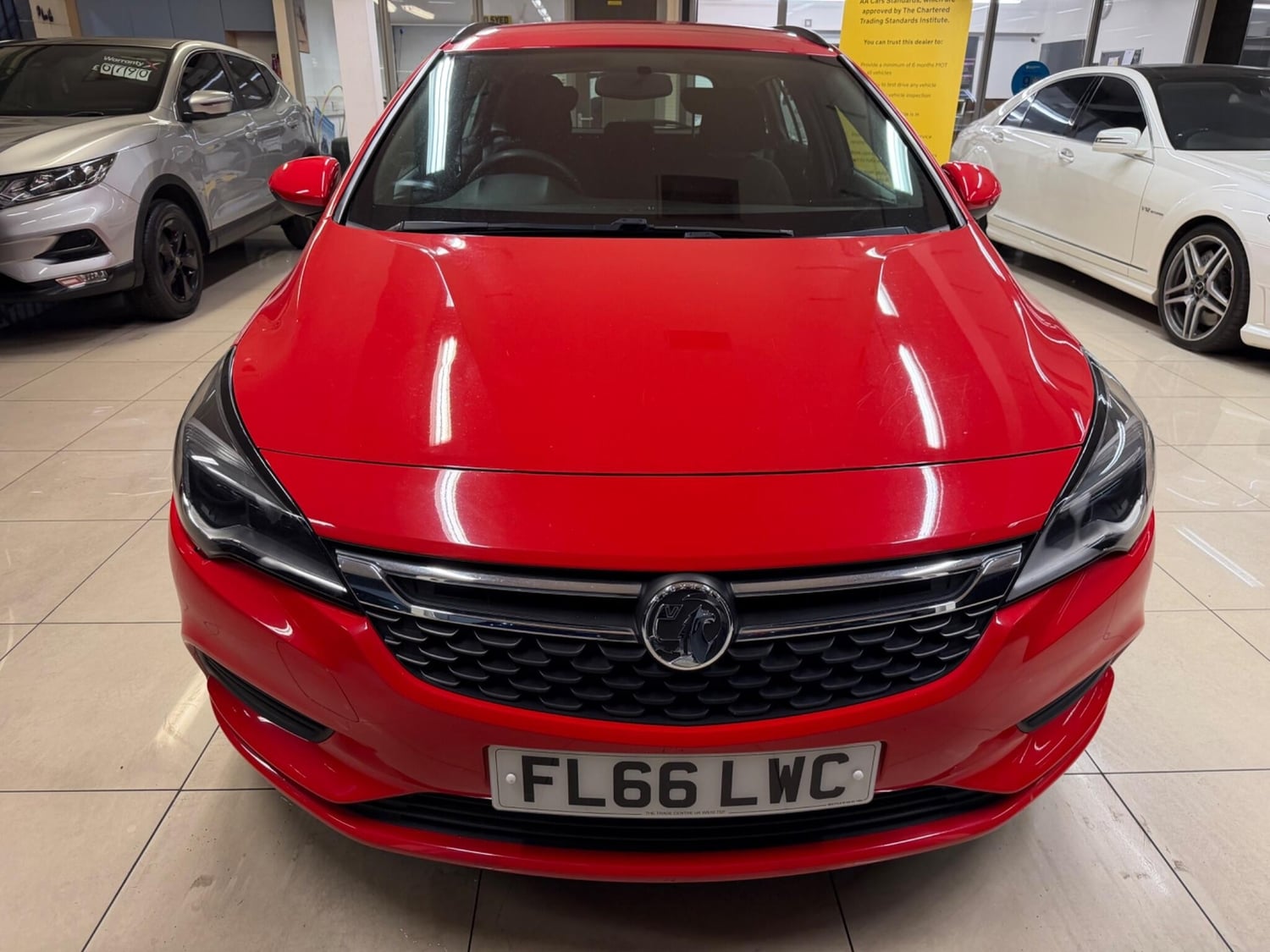 [ berth ]Vauxhall Astra