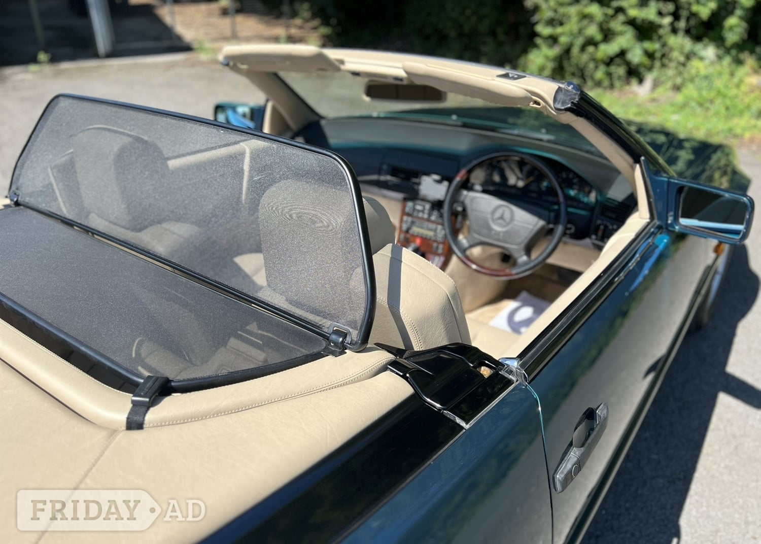 Mercedes-Benz SL 1994 - Cars in Reigate