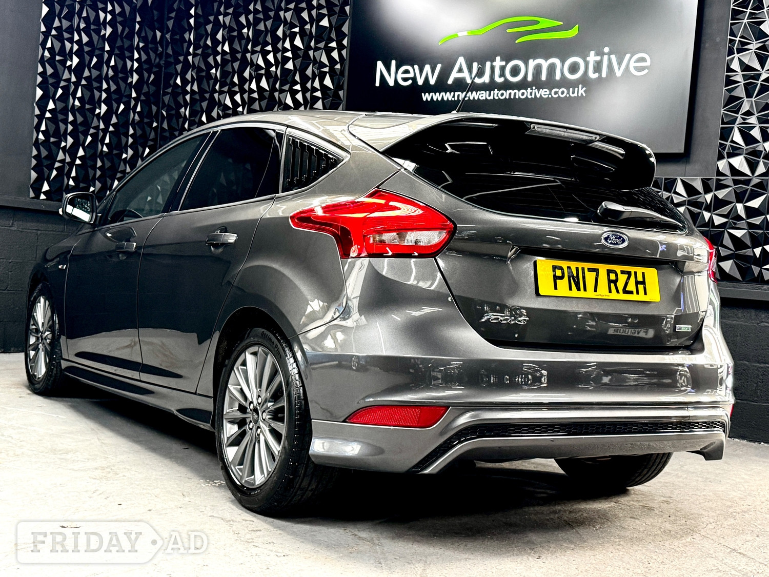 [ berth ]Ford Focus