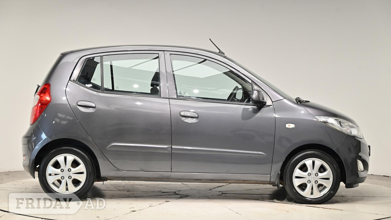 Hyundai i10 2013 - Cars in Cullompton