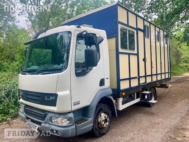 Winterbourne  Daf Trucks Horsebox in Reading