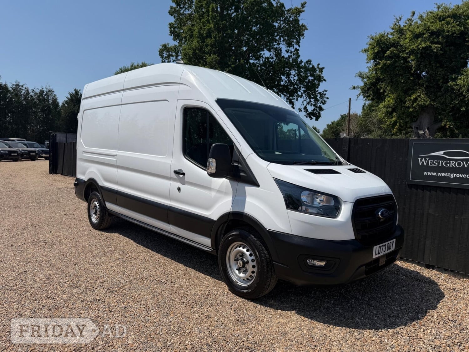 Ford Transit 2023 in Addlestone