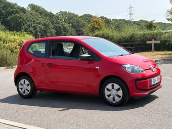 Volkswagen UP! 2014