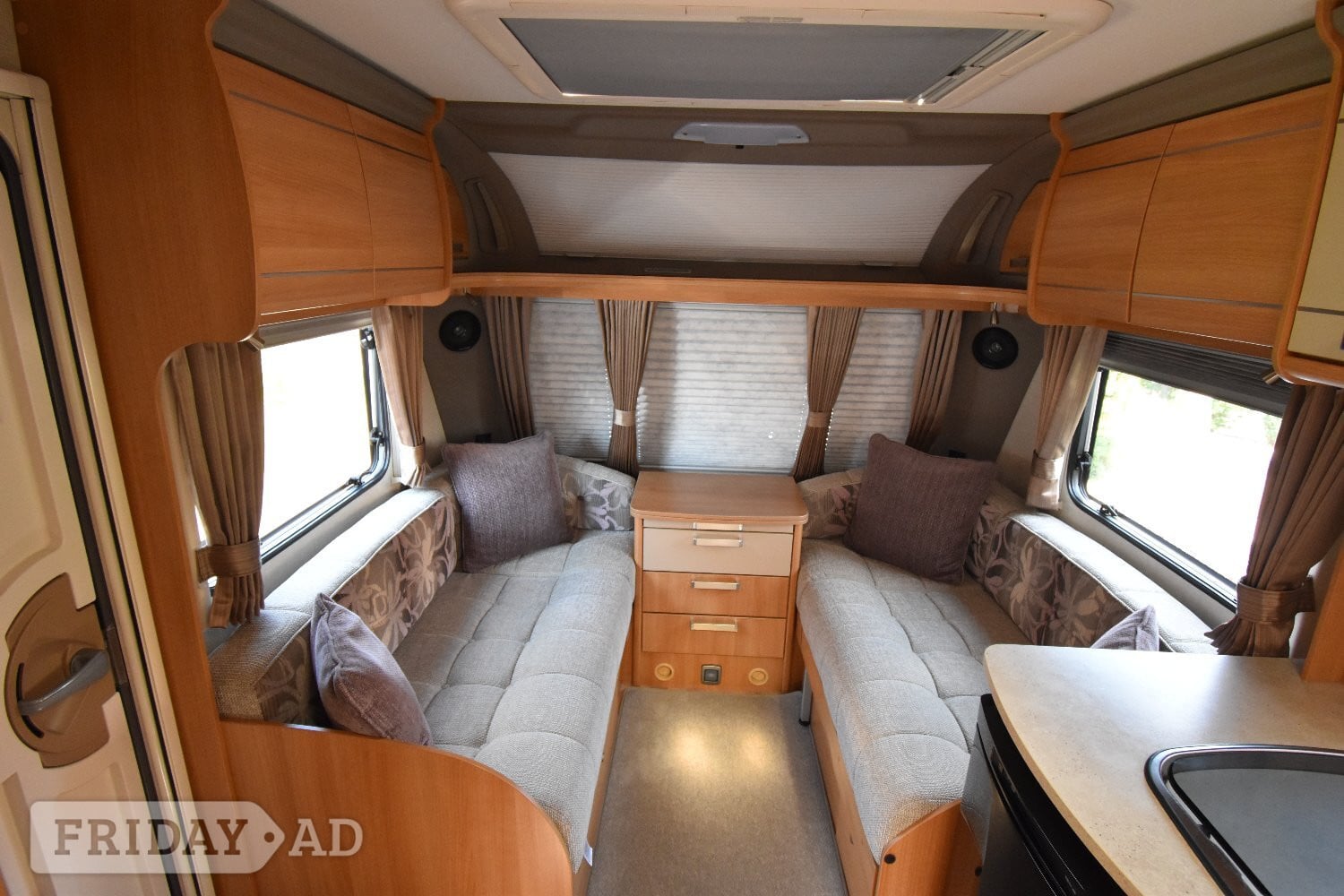 Coachman VIP 565 2013 - Motorhomes & Caravans in Newark-on-Trent