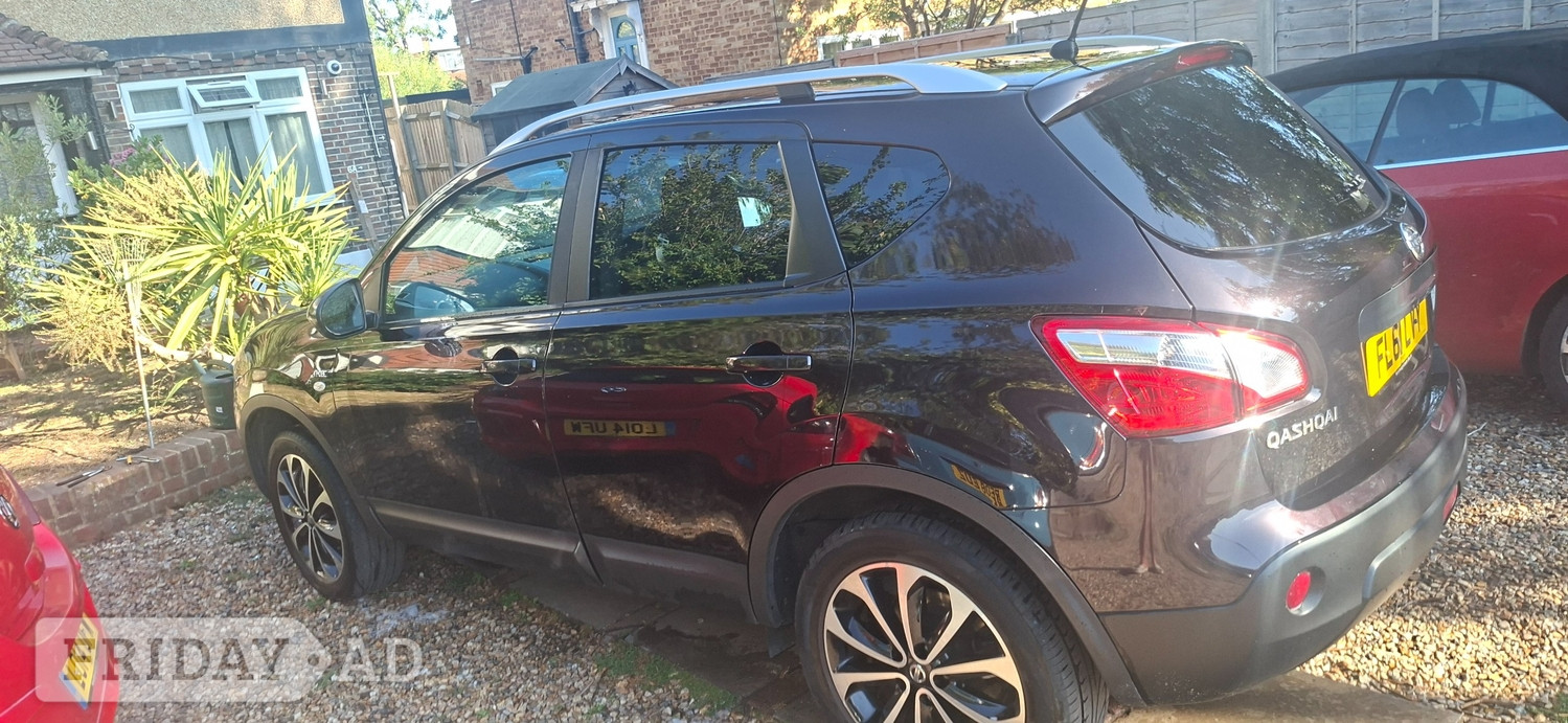 Nissan Qashqai 2011 - Cars in Sutton