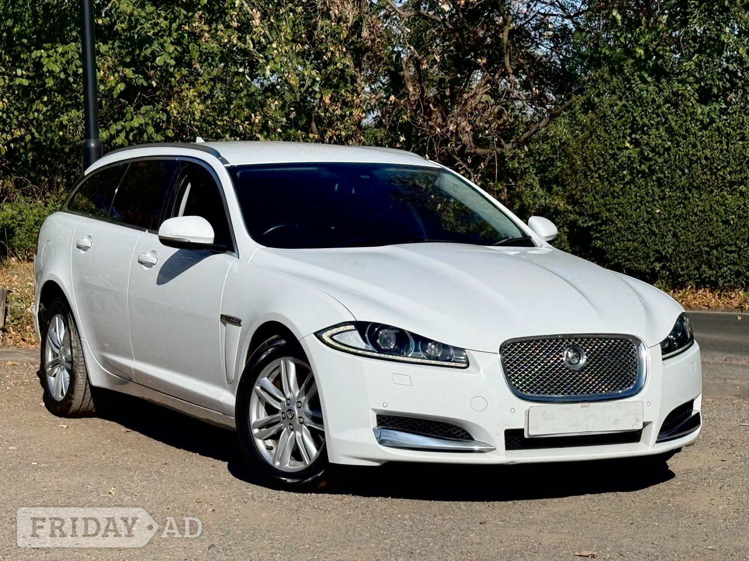 Jaguar XF 2013 - Cars in Enfield