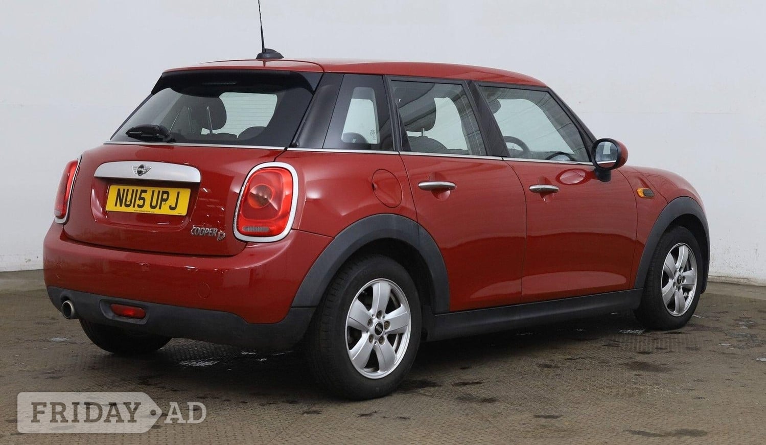 Mini Hatch 2015 - Cars in Shotts