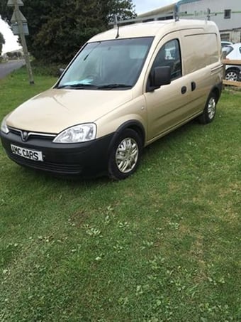 Vauxhall Combo 2009