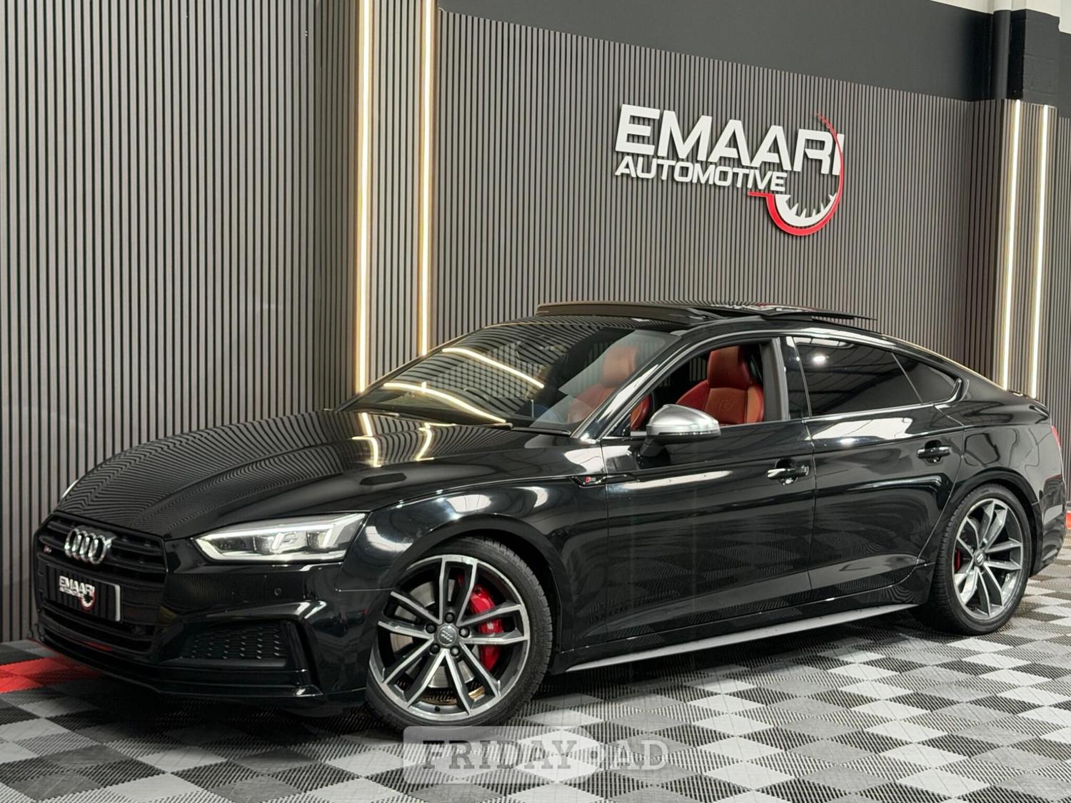 Audi S5 2017 in Lambeth