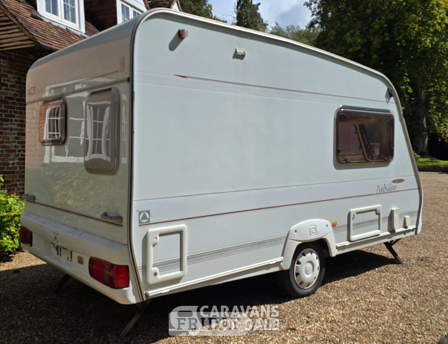 Ace Jubilee Diplomat 2003 - Motorhomes & Caravans