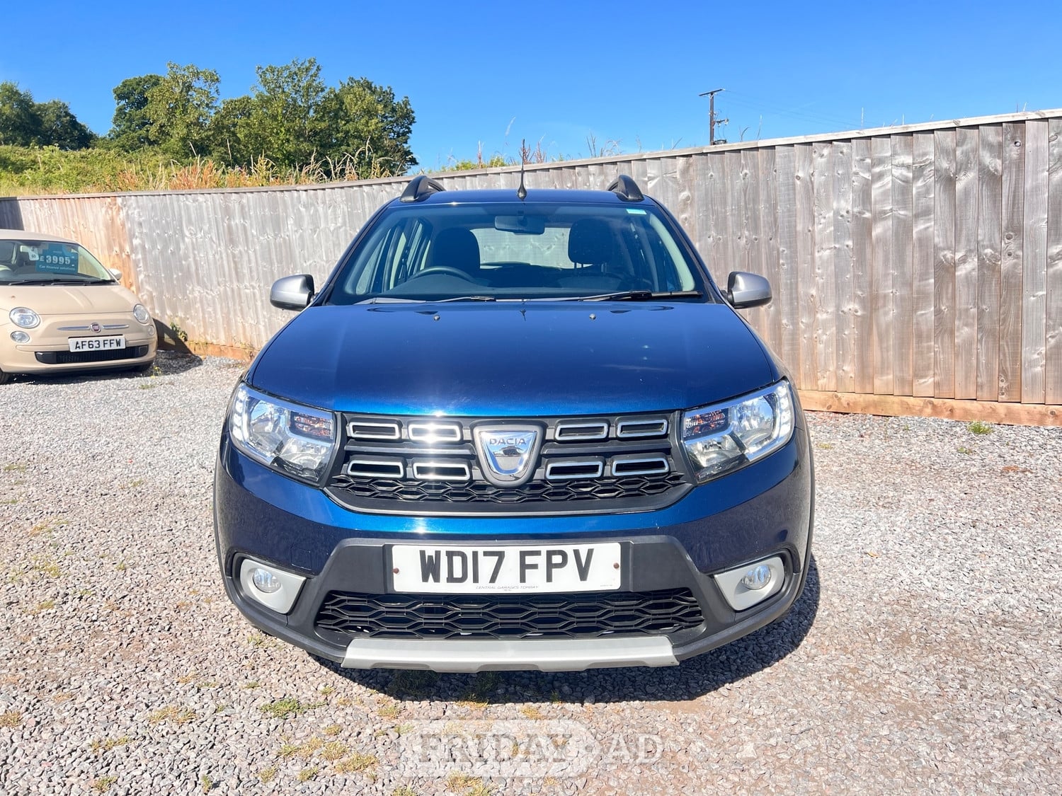 [ berth ]Dacia Sandero Stepway