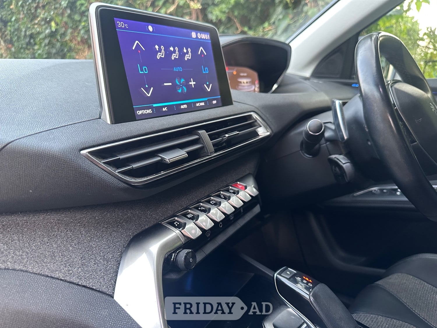 Peugeot 5008 2019 - Cars