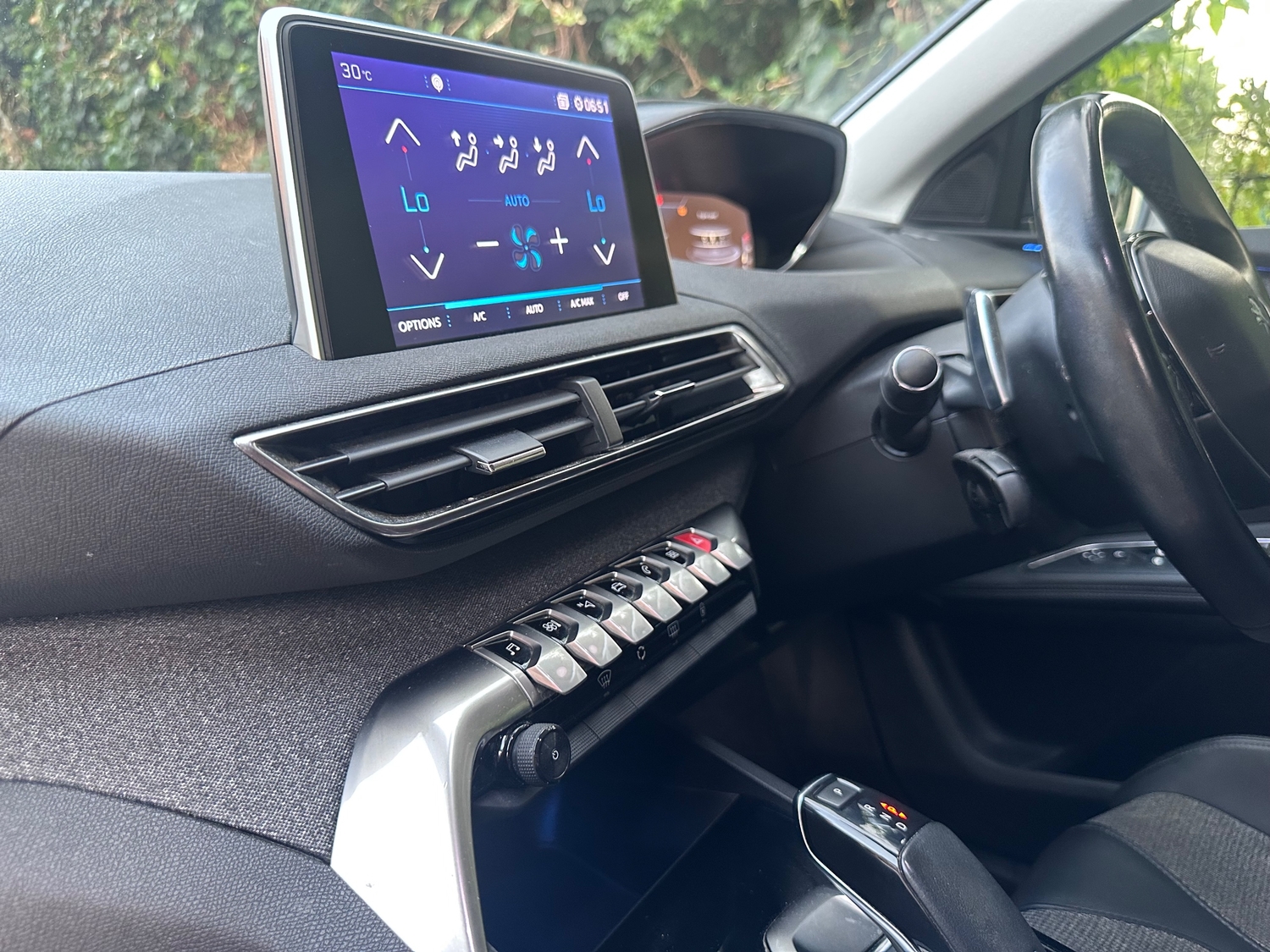 Peugeot 5008 2019 - Cars