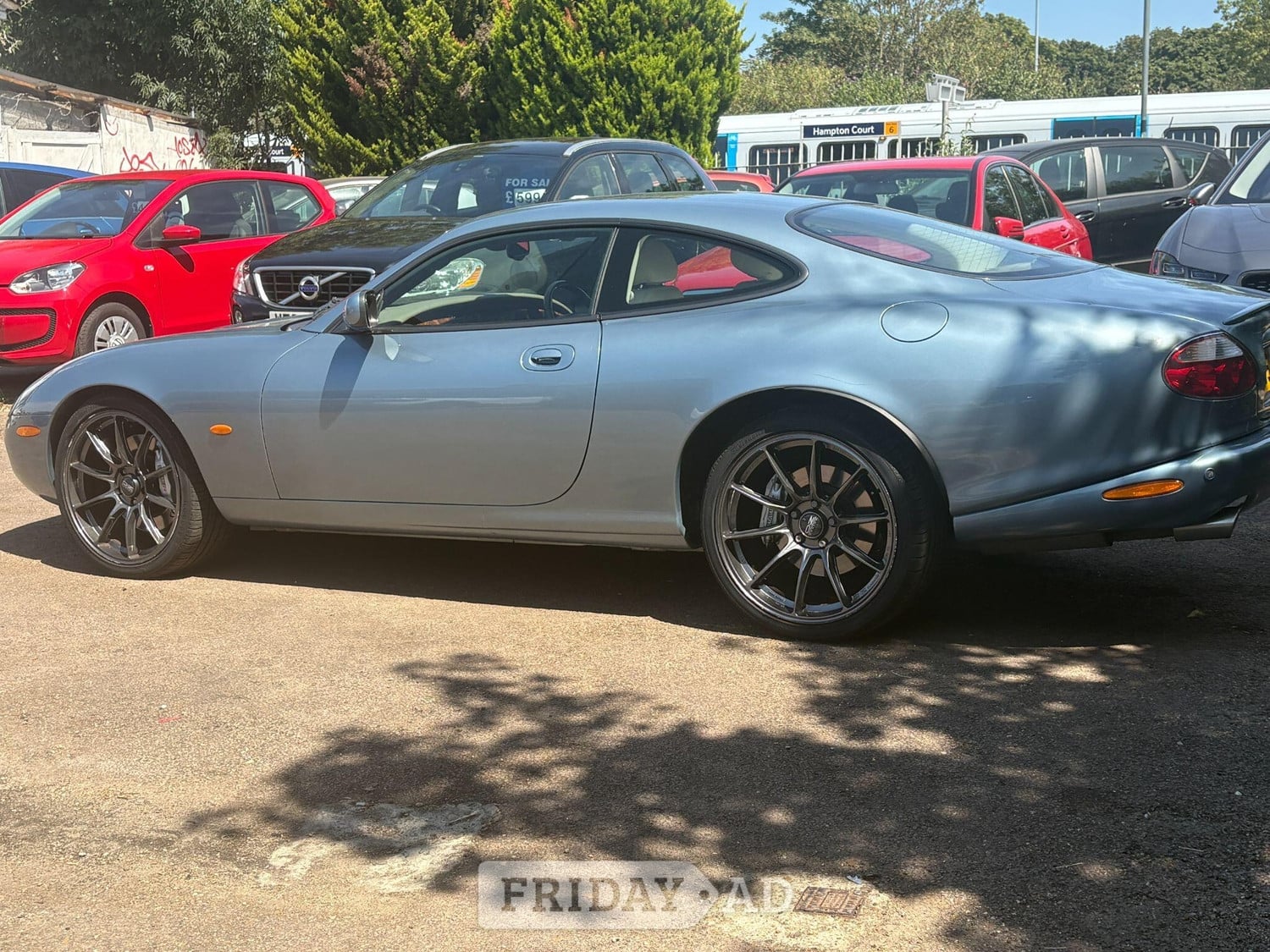 Jaguar XKR 2003 - Cars in East Molesey