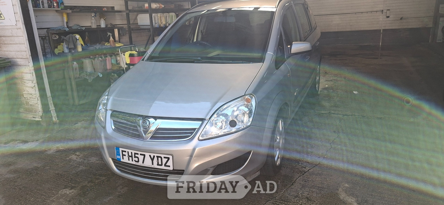 Vauxhall Zafira Sutton
