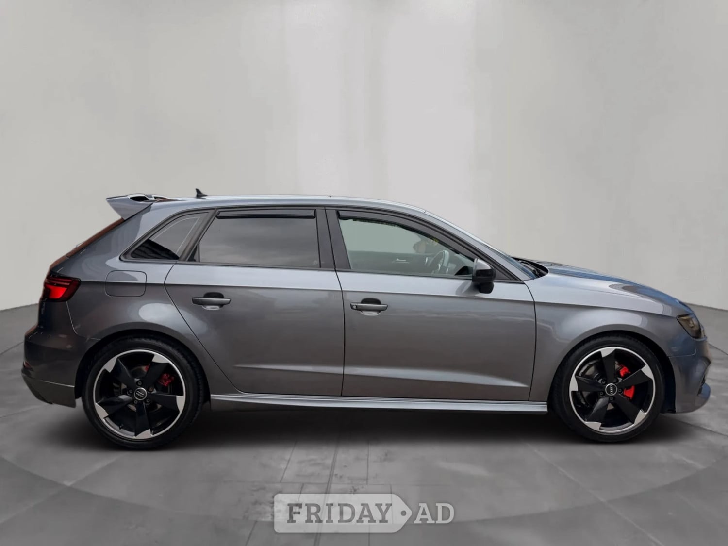 [ berth ]Audi A3