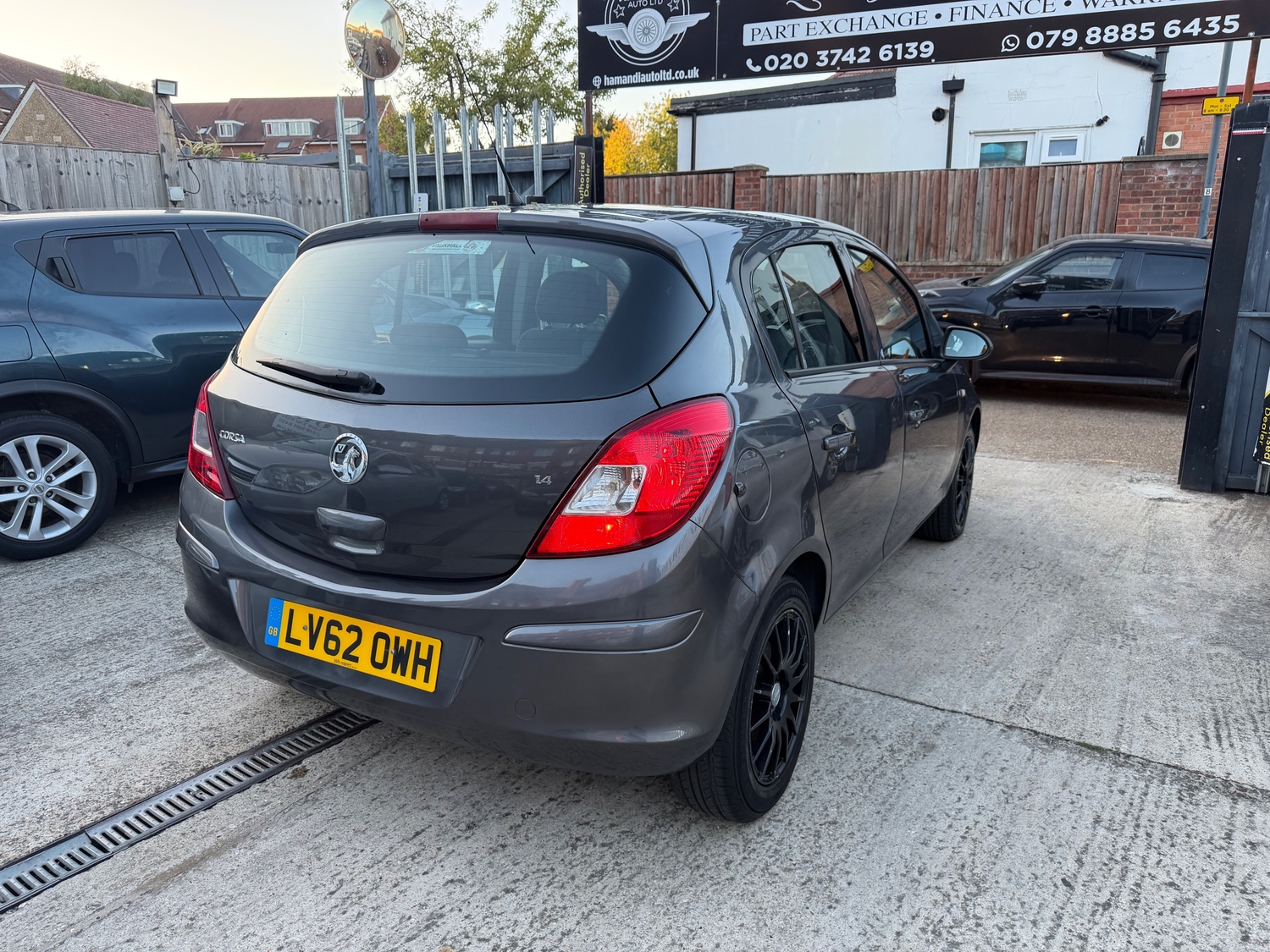 Vauxhall Corsa 2012 - Cars in Wembley