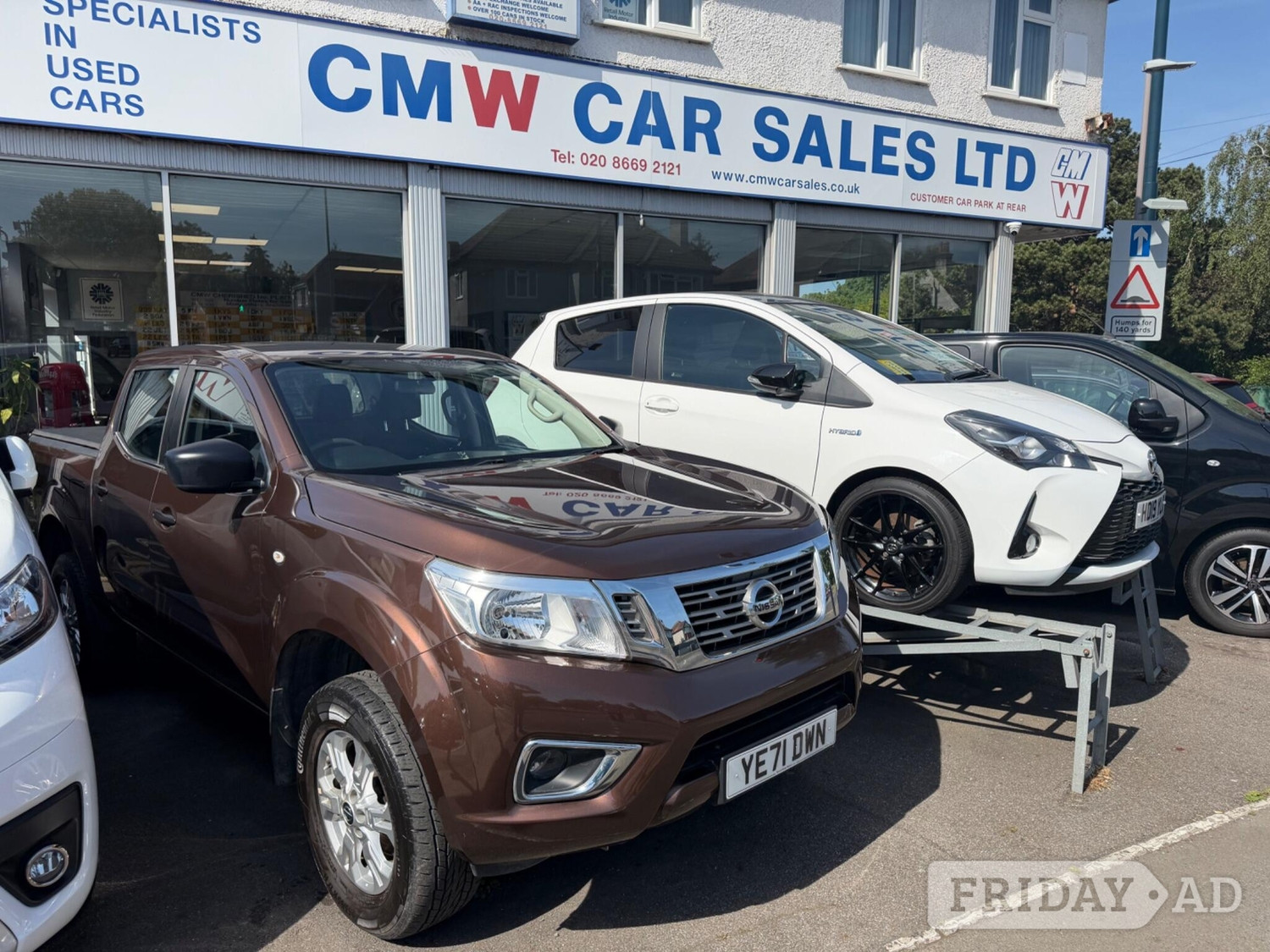 Nissan Navara 2021 in Sutton
