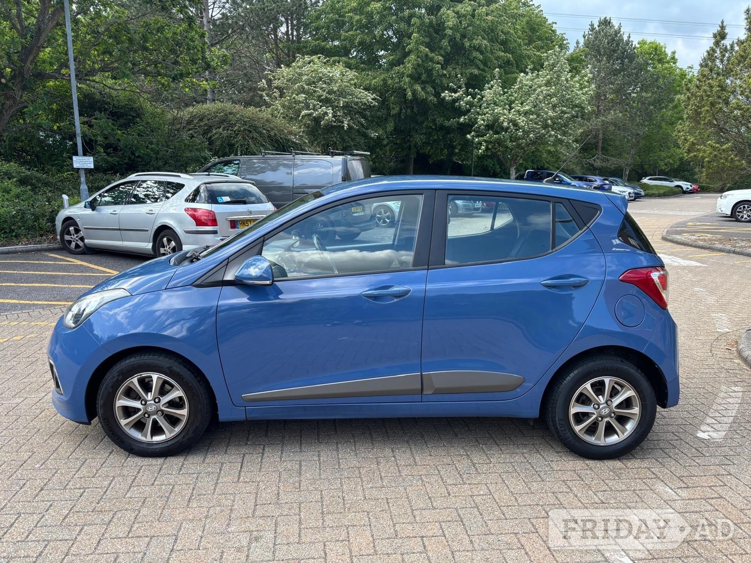 [ berth ]Hyundai i10