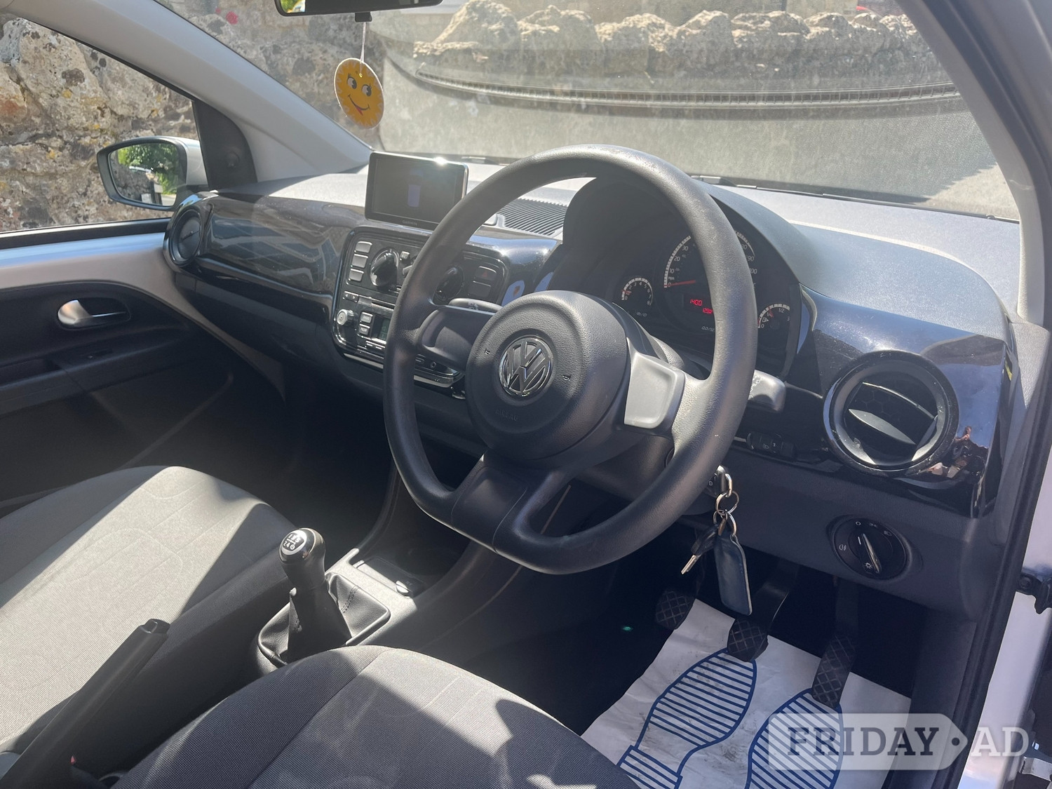 [ berth ]Volkswagen Up