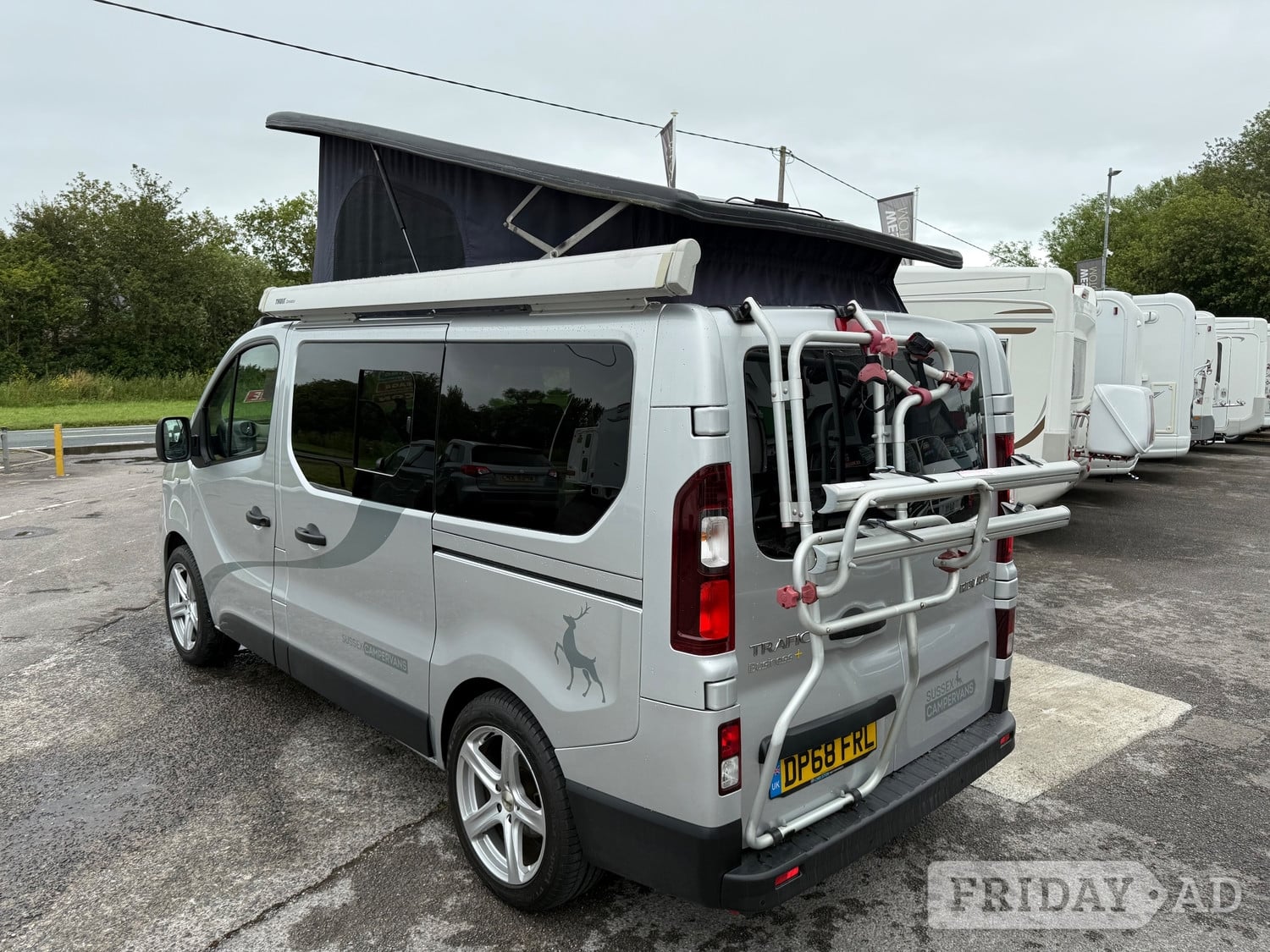 [ berth ]Renault Trafic