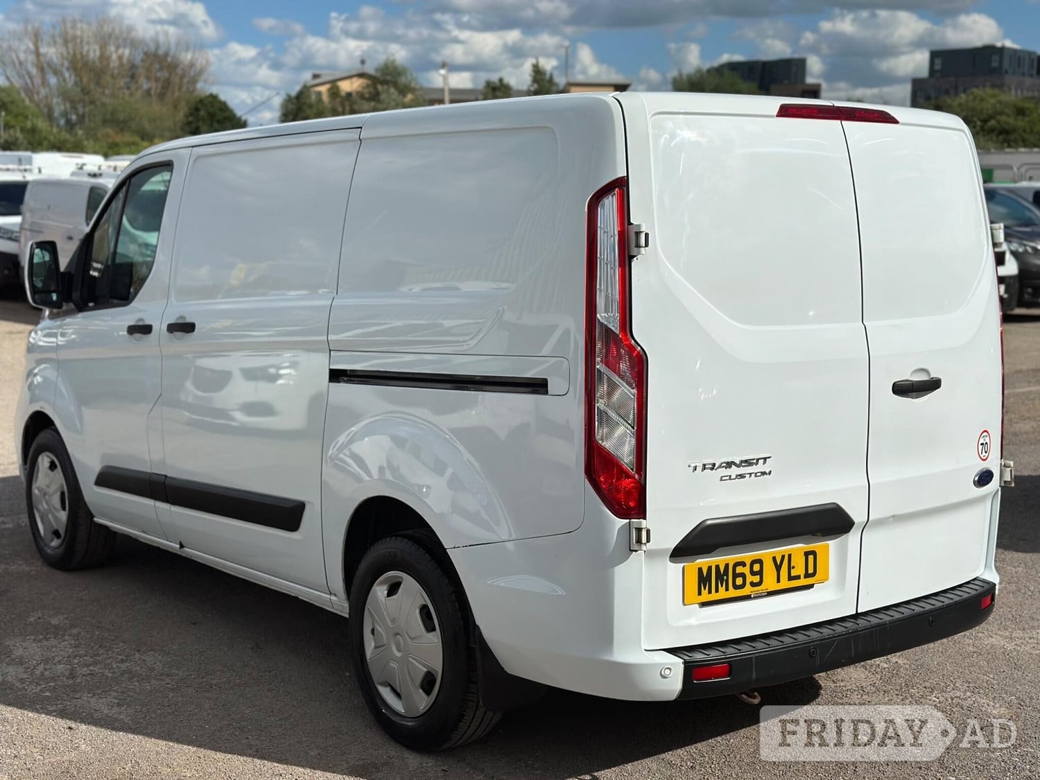Ford Transit Custom 2020 - Vans & Commercial Vehicles