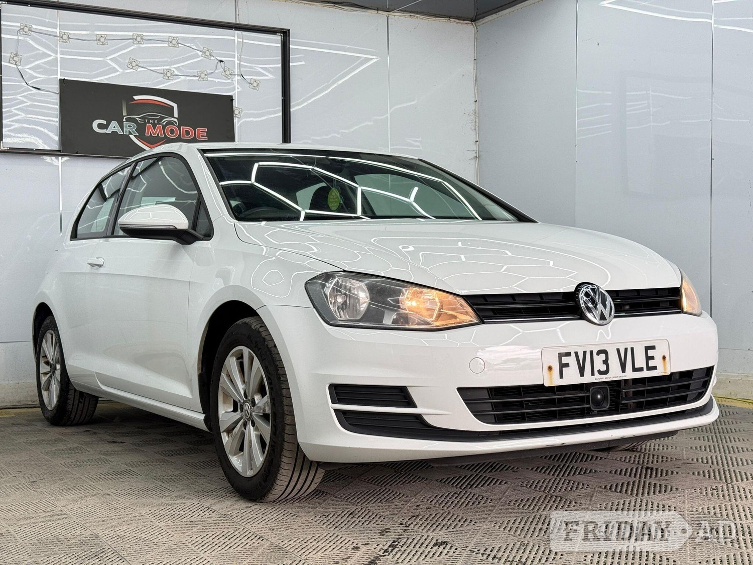 Volkswagen Golf 2013 - Cars in Hillingdon