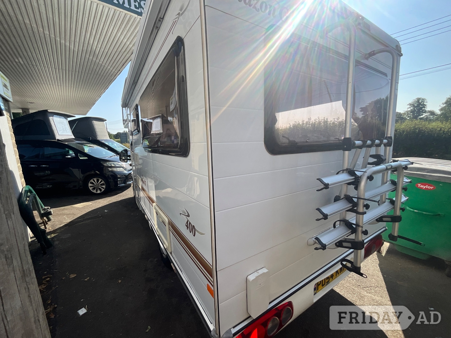 Compass Avantgarde 400 2004 - Motorhomes & Caravans in Somerton