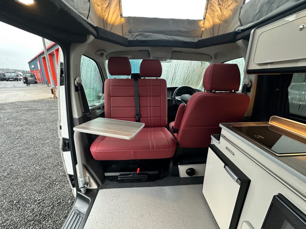 [4 berth ]VW Transporter 